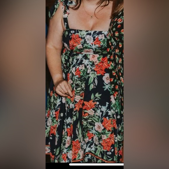 Eliza J Floral Scarf-Dress - Picture 1 of 4